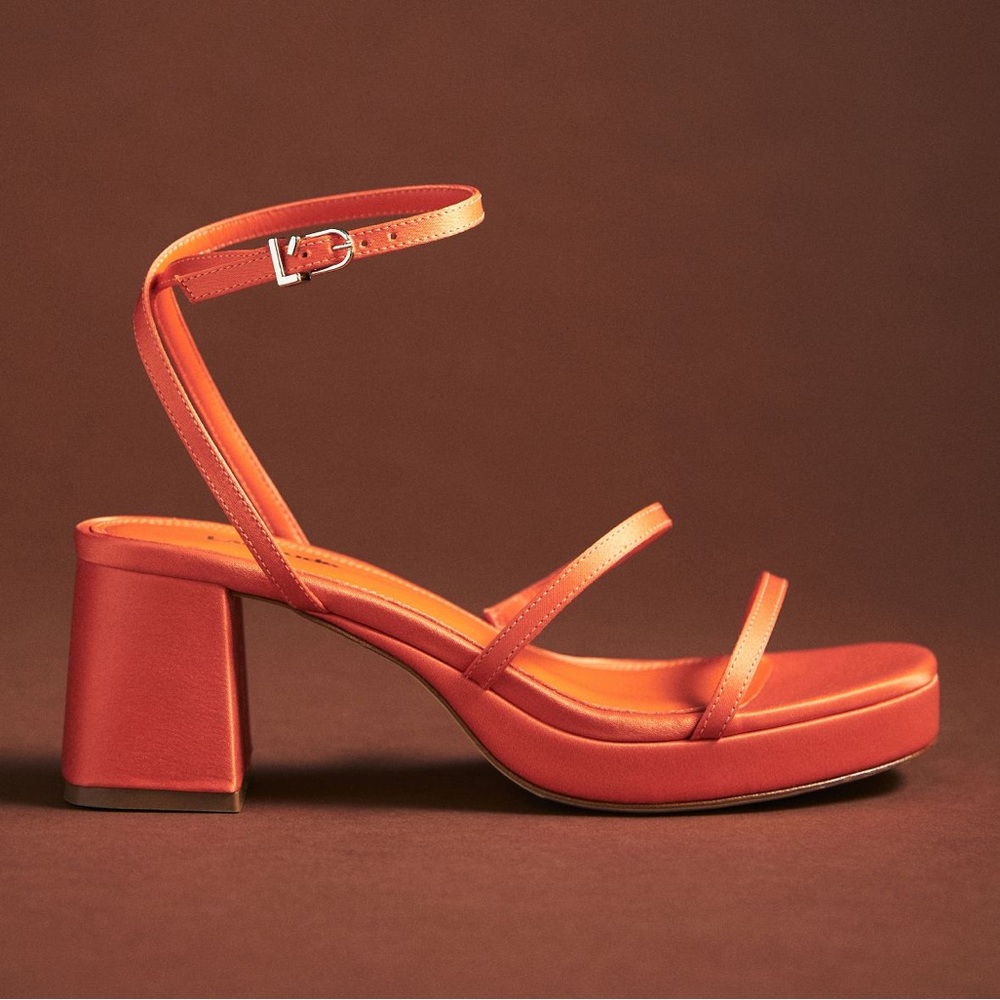 Larroudé orange gio sandal